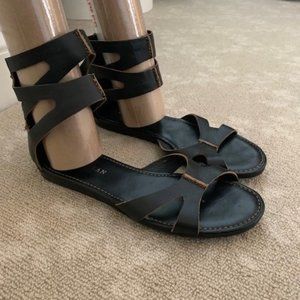 Cole Haan Dark Brown Leather Gladiator Sandals Like New! Size 8.5